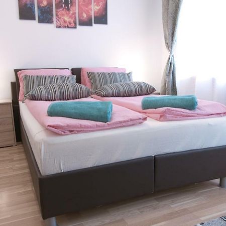 Donkey Apartment Wina Bagian luar foto